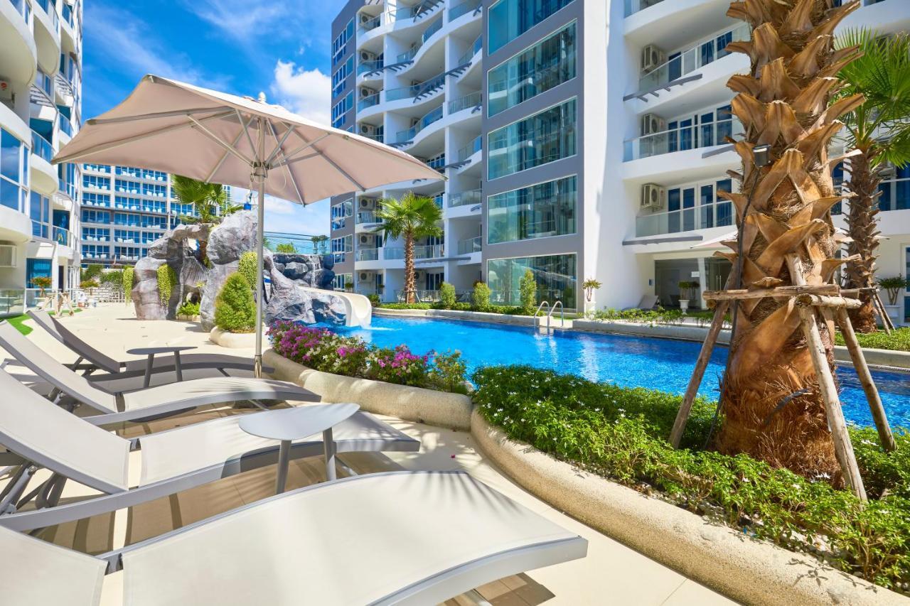 Appartamento Grand Avenue By Tech Pattaya Esterno foto