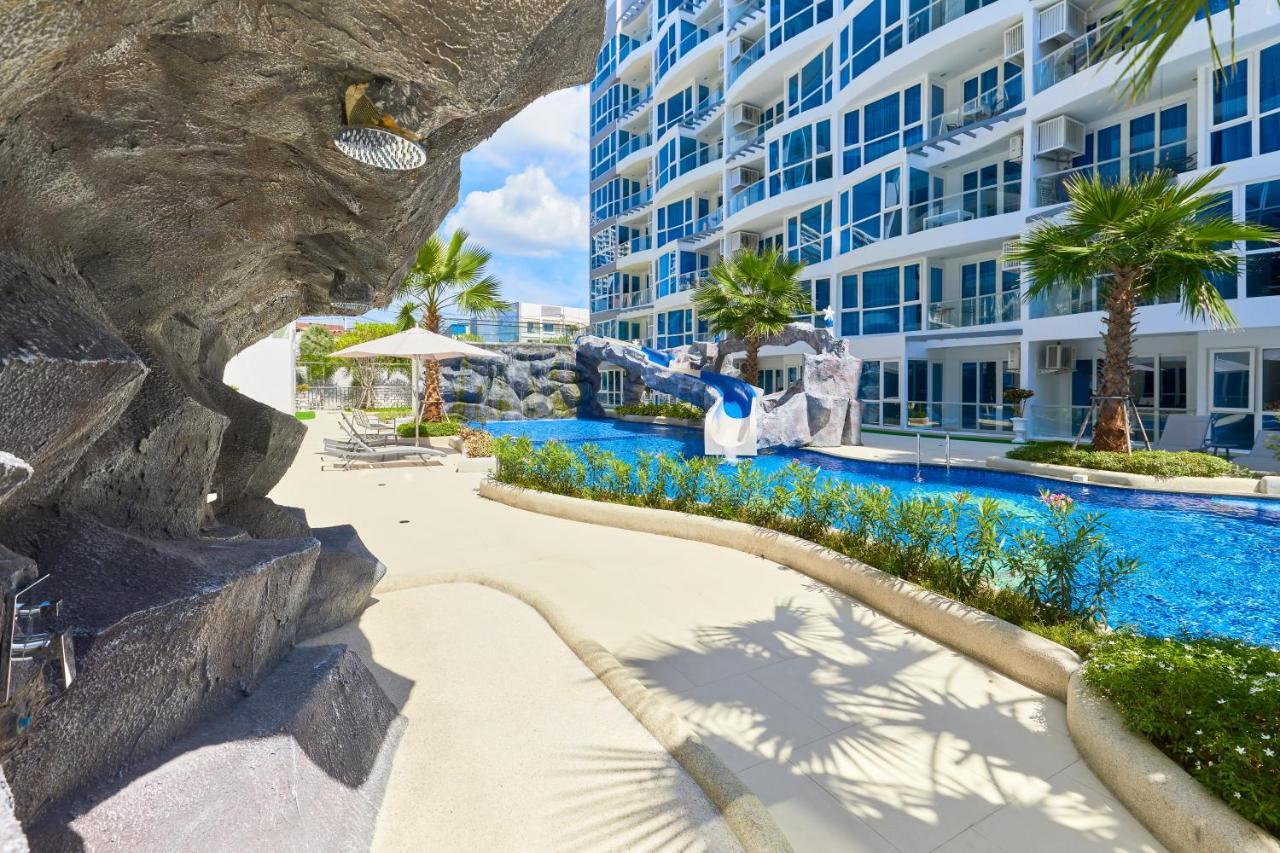 Appartamento Grand Avenue By Tech Pattaya Esterno foto